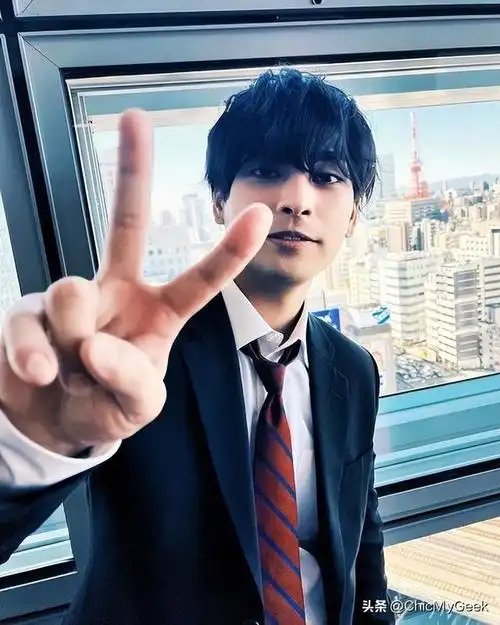 柳乐优弥14岁戛纳影帝18岁自杀未遂19岁结婚20岁当爸